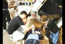 7名醫生旅途遇見車禍 組成"現場救援隊"救人