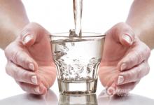 一杯隔夜水發生了哪些變化？水也有保質期