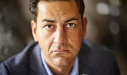 讀品:顏強(qiáng)點(diǎn)評(píng)今日足壇趣聞第1期 讀品:顏強(qiáng)點(diǎn)評(píng)今日足壇趣聞第1期