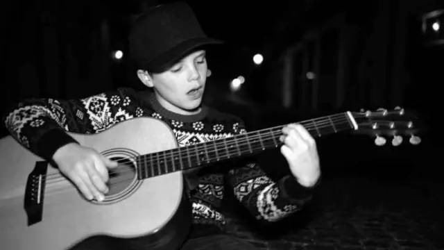 讀品:顏強(qiáng)點(diǎn)評(píng)今日足壇趣聞第3期 讀品:顏強(qiáng)點(diǎn)評(píng)今日足壇趣聞第3期