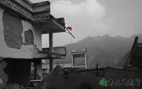 四川自貢榮縣地震 發生地震時該怎么辦 四川自貢榮縣地震 發生地震時該怎么辦