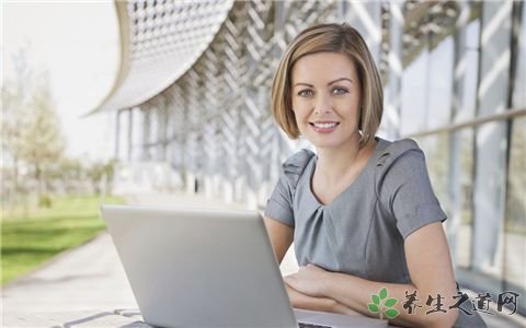 中國網(wǎng)民達8.29億 長時間上網(wǎng)的危害 中國網(wǎng)民達8.29億 長時間上網(wǎng)的危害