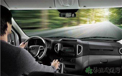 26秒被別車8次 如何做到安全駕駛