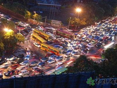 救護車高速被堵 車禍中如何自救