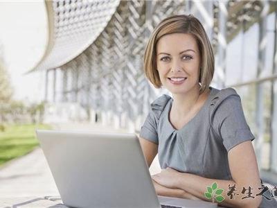 中國(guó)網(wǎng)民達(dá)8.29億 長(zhǎng)時(shí)間上網(wǎng)的危害