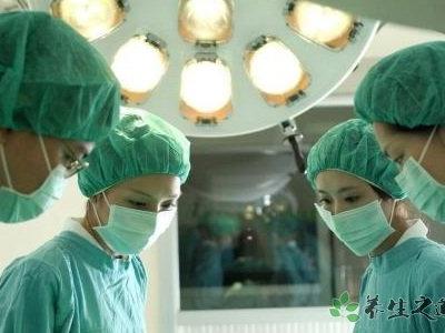 男子持斧當(dāng)街砍人 精神病患者有什么表現(xiàn)