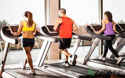 52歲女子跑步機上猝死 運動要注意什么