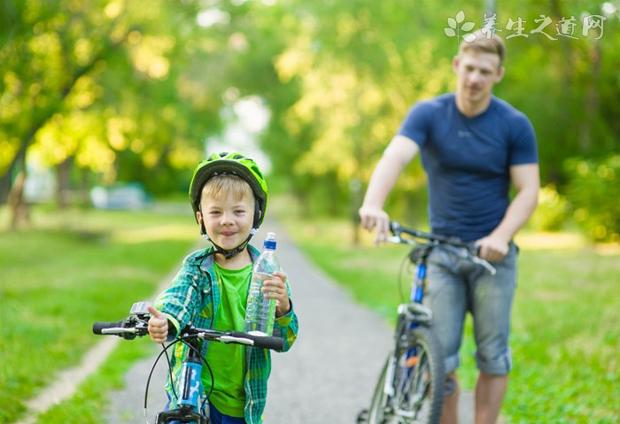 小藍單車漲價 騎單車的好處有哪些 小藍單車漲價 騎單車的好處有哪些