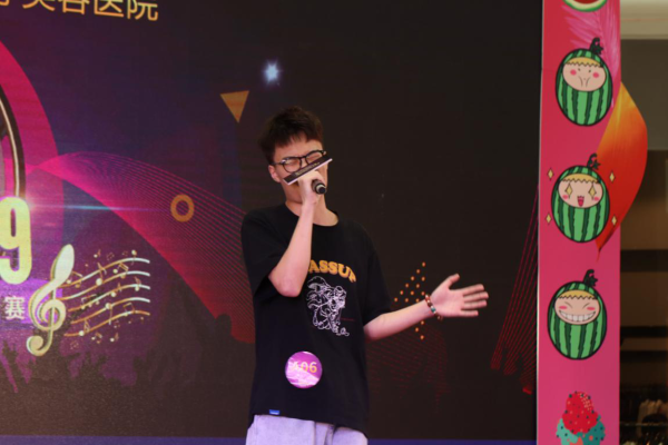 歐萊美“唱響2019”歌唱大賽第一場海選在萬達廣場拉開帷幕