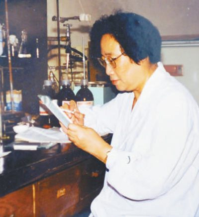 首次發現青蒿素(新中國的“第一”)-易網健康<a href=http://www.jsjjzhkt.cn/jkys/ target=_blank class=infotextkey>養生</a>網 首次發現青蒿素(新中國的“第一”)