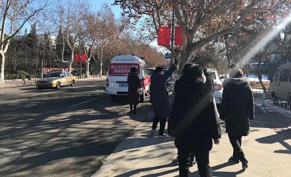 唐山寶島婦兒醫(yī)院捐贈(zèng)口罩,助力媒體工作者-易網(wǎng)健康養(yǎng)生網(wǎng) 唐山寶島婦兒醫(yī)院捐贈(zèng)口罩,助力媒體工作者