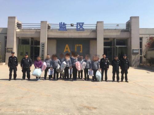 冒充“女性醫師”推銷男性保健品 一網絡詐騙團伙被端-易網健康養生網 冒充“女性醫師”推銷男性保健品 一網絡詐騙團伙被端