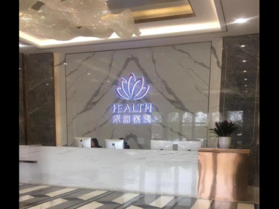 南昌禾麗整形失敗 女子花18000整形后跟術前照對比尷尬了