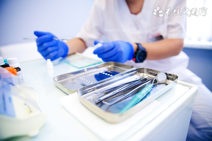 鐘南山說(shuō)連花清瘟治療新冠證實(shí)有效 連花清瘟的主要作用是什么-易網(wǎng)健康<a href=http://www.jsjjzhkt.cn/jkys/ target=_blank class=infotextkey>養(yǎng)生</a>網(wǎng) 鐘南山說(shuō)連花清瘟治療新冠證實(shí)有效 連花清瘟的主要作用是什么