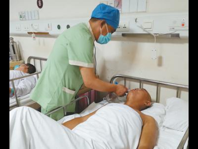 身心健康照護師:像家人一樣照護患者