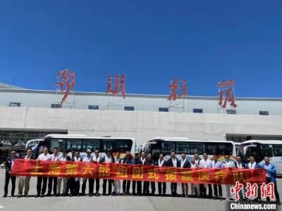 上海醫(yī)生為西藏帶去創(chuàng)造性醫(yī)治方式 診療援藏重“輸血”