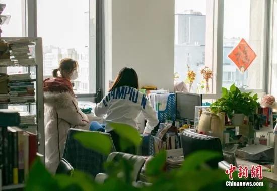 “少年愁”？當95后和00后開始擔心自己“猝死”……