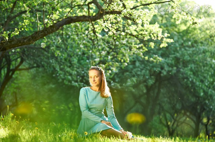 我國花粉過敏人群或超2億 春天如何預防花粉過敏 -易網健康<a href=http://www.jsjjzhkt.cn/jkys/ target=_blank class=infotextkey>養生</a>網 我國花粉過敏人群或超2億 春天如何預防花粉過敏