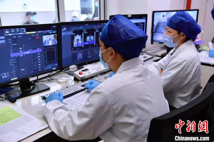 中國醫工攜手率先開啟腫瘤放療2.0時代 “一站式”智能方案讓流程縮至20幾分鐘