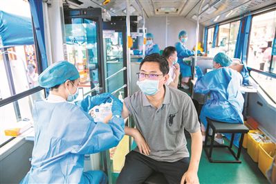 廣州市新冠疫苗累計接種逾1000萬劑次-易網健康<a href=http://www.jsjjzhkt.cn/jkys/ target=_blank class=infotextkey>養生</a>網 廣州市新冠疫苗累計接種逾1000萬劑次