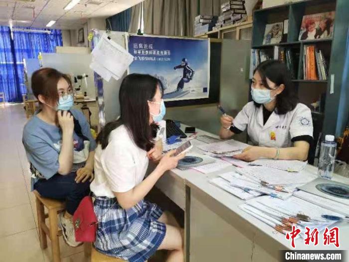 安徽合肥：“量眼訂制”受追捧 眼科專家給出“愛眼攻略”