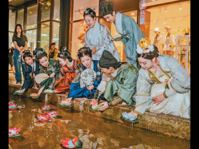 消費(fèi)旺盛活力十足（經(jīng)濟(jì)聚焦）