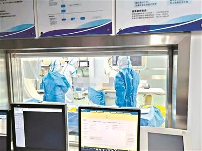 封控區內突發心梗 一個電話手術獲救