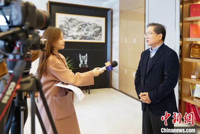 創(chuàng)新藥攻關人丁列明：“孤兒藥”何以不“孤”？