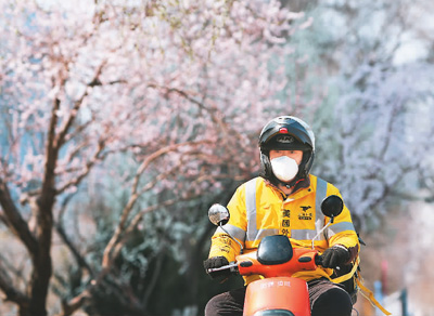 外賣封簽,守護“舌尖安全”(網上中國)-易網健康<a href=http://www.jsjjzhkt.cn/jkys/ target=_blank class=infotextkey>養生</a>網 外賣封簽,守護“舌尖安全”(網上中國)