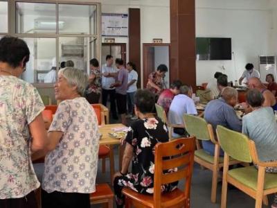 養老護理行業日漸興起：從業者多了認同感高了