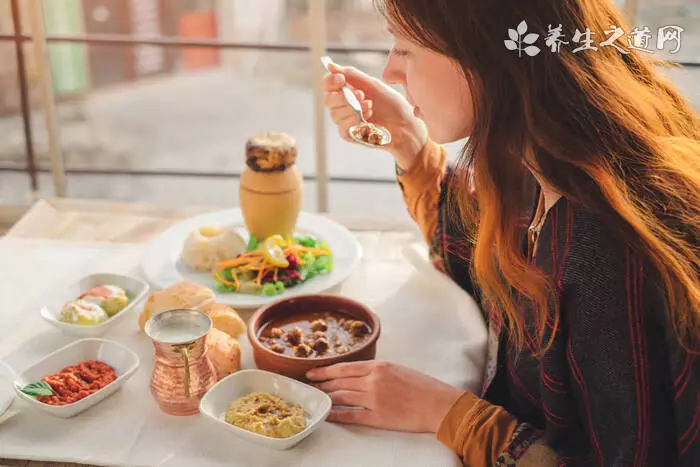 二十四節(jié)氣小滿吃什么傳統(tǒng)食物-易網(wǎng)健康<a href=http://www.jsjjzhkt.cn/jkys/ target=_blank class=infotextkey>養(yǎng)生</a>網(wǎng) 二十四節(jié)氣小滿吃什么傳統(tǒng)食物