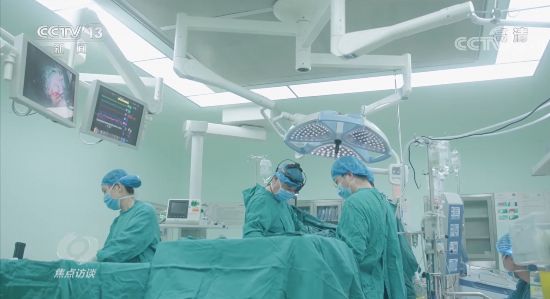 焦點訪談：十年·答卷一切為了人民的健康