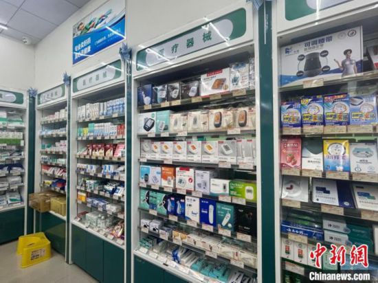 醫療器械成“銀發族”健康禮單“新寵”-易網健康<a href=http://www.jsjjzhkt.cn/jkys/ target=_blank class=infotextkey>養生</a>網 醫療器械成“銀發族”健康禮單“新寵”