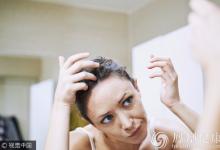 梳頭十分鐘，防腦中風！