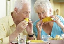 老人消化不良怎么辦？試試這些小妙招