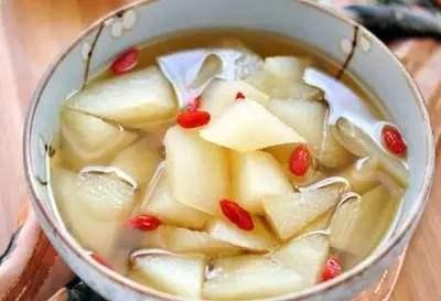 長期吃梨有潤肺止咳的功效嗎？