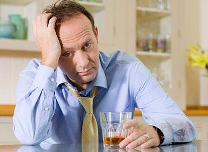 警惕!晚上吃宵夜別“碰”5種食物 警惕!晚上吃宵夜別“碰”5種食物