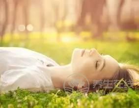 嗓子不舒服未必要服藥,這些杏仁食療方就能解決問題! 嗓子不舒服未必要服藥,這些杏仁食療方就能解決問題!