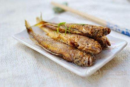 黃鱔魚(yú)慢燉鱸魚(yú)清蒸 介紹各種魚(yú)的正確吃法 黃鱔魚(yú)慢燉鱸魚(yú)清蒸 介紹各種魚(yú)的正確吃法