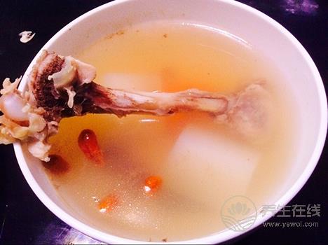 一條皺紋讓你老十歲 5個食療方輕松擊退法令紋 一條皺紋讓你老十歲 5個食療方輕松擊退法令紋