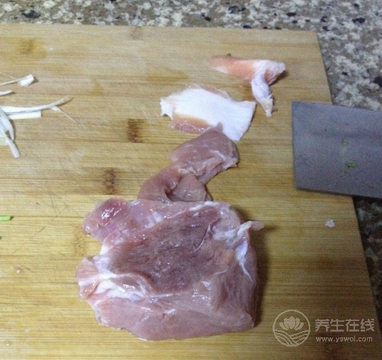 豆角燉肉制作方法？