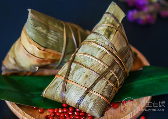 端午粽子千萬別這樣吃,危險! 端午粽子千萬別這樣吃,危險!