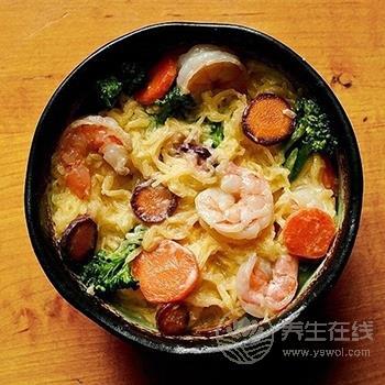 面條怎么吃才有營養?這才是吃面條的正確打開方式 面條怎么吃才有營養?這才是吃面條的正確打開方式