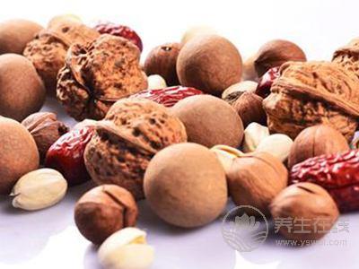 核桃能否養(yǎng)生?氣管炎老人能吃核桃嗎 核桃能否養(yǎng)生?氣管炎老人能吃核桃嗎