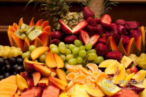 五種有效的排毒減肥食物 想瘦身先給身體排毒