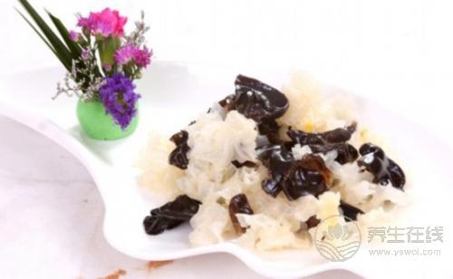 黑木耳搭配這個(gè)吃效果太好了 趕緊收藏 黑木耳搭配這個(gè)吃效果太好了 趕緊收藏