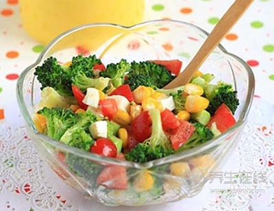 教你制作三款美味色拉 健康營養(yǎng)瘦身塑形 教你制作三款美味色拉 健康營養(yǎng)瘦身塑形
