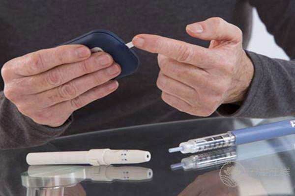 小伙水果當(dāng)飯連吃一個月進ICU,吃水果這些事情需要注意 小伙水果當(dāng)飯連吃一個月進ICU,吃水果這些事情需要注意