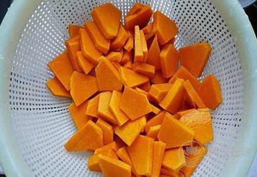 南瓜不僅好吃實惠,還有你不知道的吃法和作用 南瓜不僅好吃實惠,還有你不知道的吃法和作用