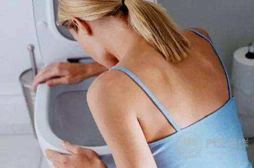 女孩直播吃肉,腸胃嚴重受傷!暴飲暴食當心這幾種病 女孩直播吃肉,腸胃嚴重受傷!暴飲暴食當心這幾種病